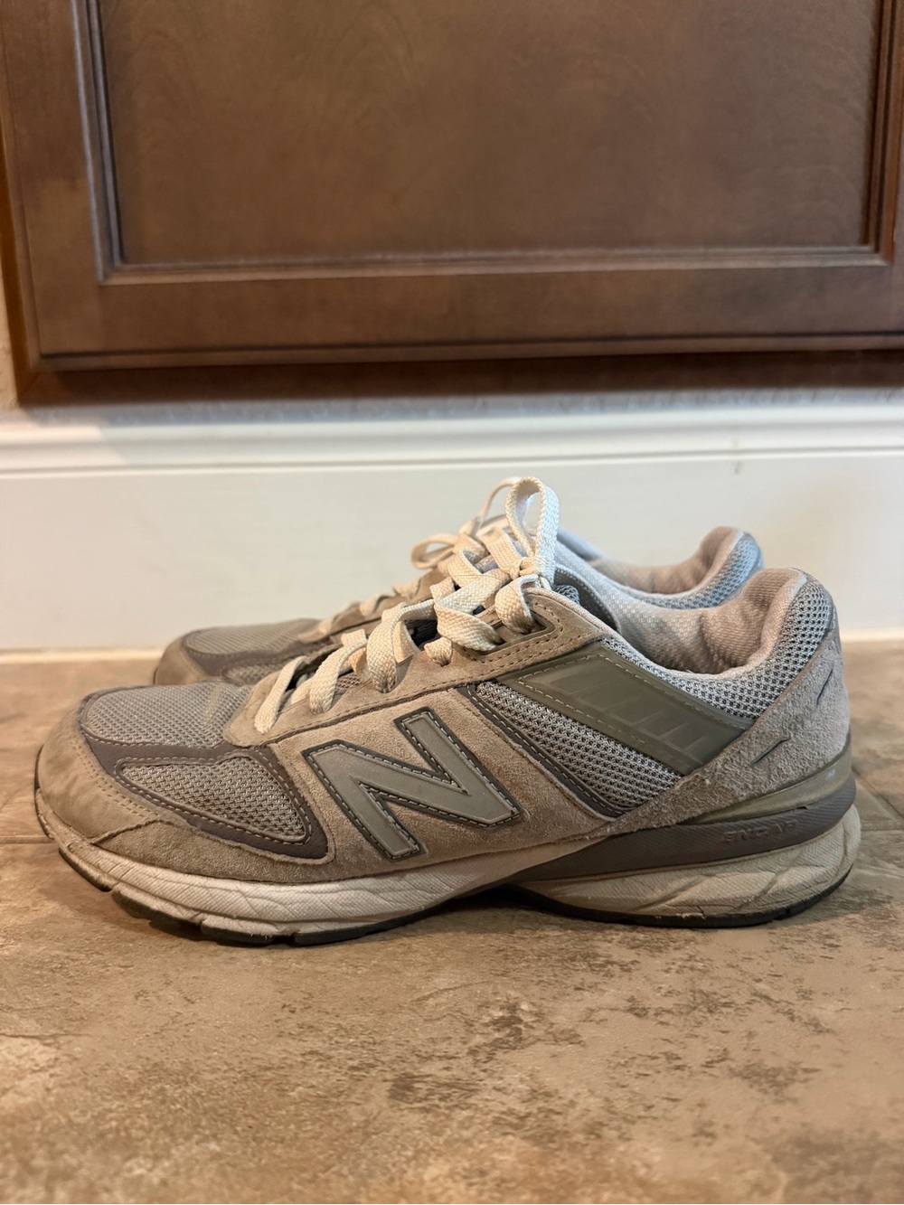 New Balance 990v4 Light Gray Mesh & Suede Sneakers